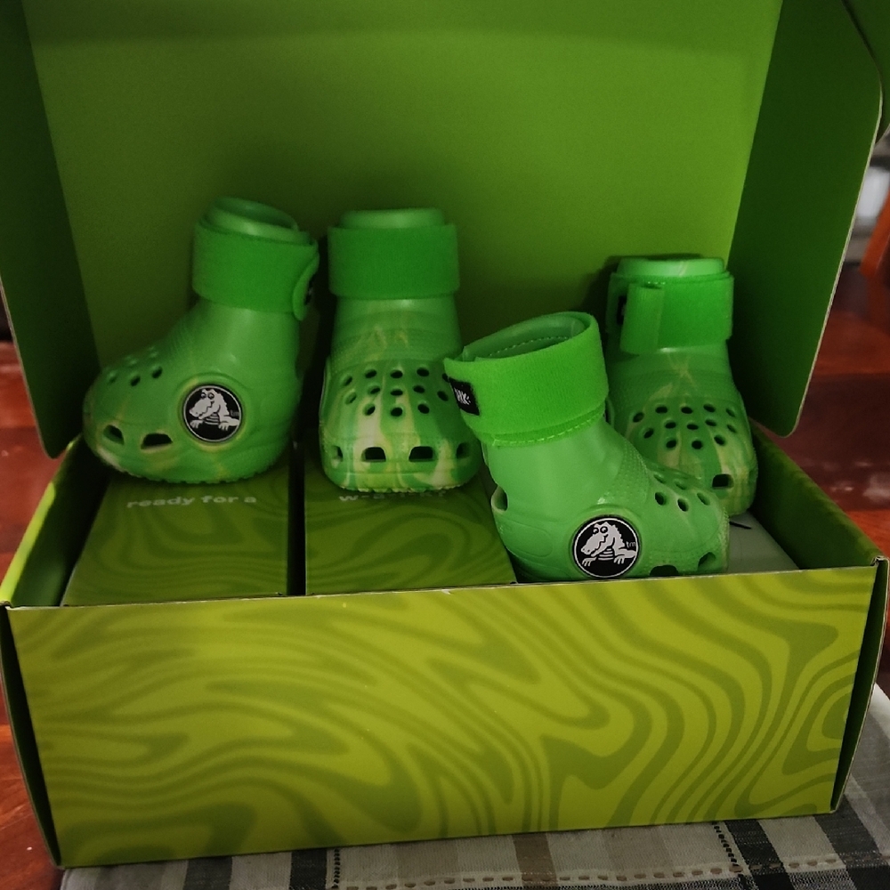Bark Crocs Bright Green Water Shoes
